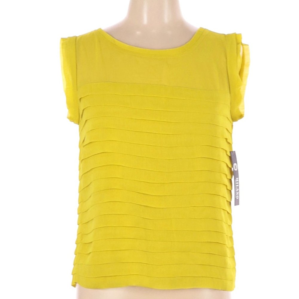 Sleeveless Layered Blouse/Top (NWT), Size M, Yellow